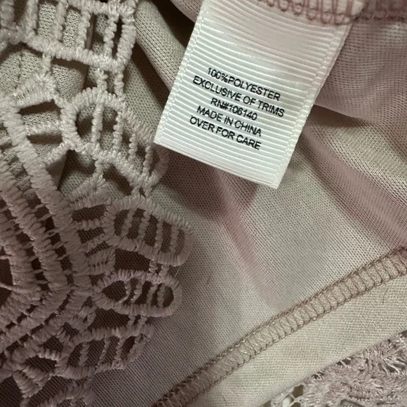 Ultra Pink Lace Blouse in Cream - Picture 8 of 11